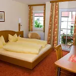 Gæstehus Rose 3*